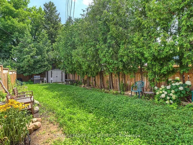 63 Earlsdale Ave #3 — Photo 8