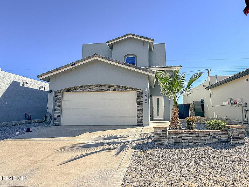 1st image of 2704 Tierra Oasis St