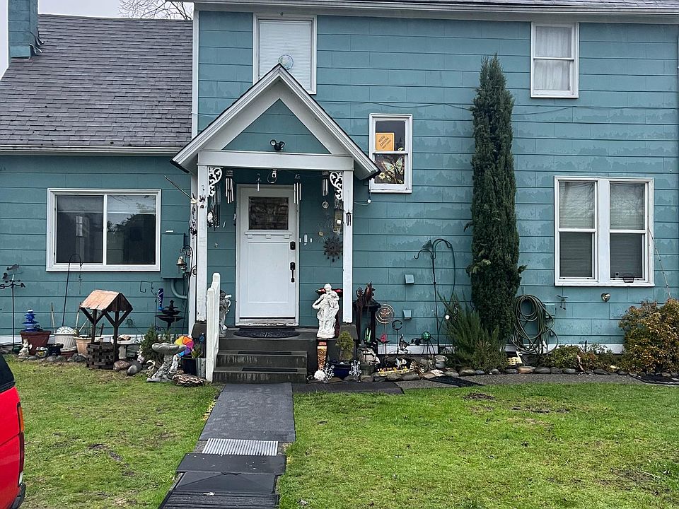 1st image of 521 128th St S #1
