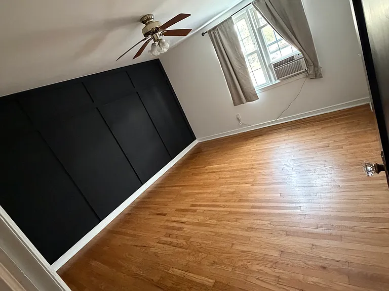 144 S Academy Ave — Photo 10