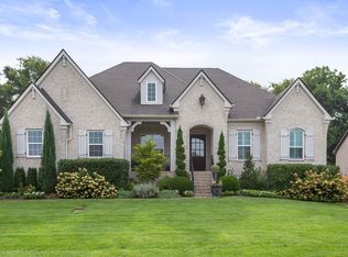 4163 Old Light Cir, Arrington, TN 37014