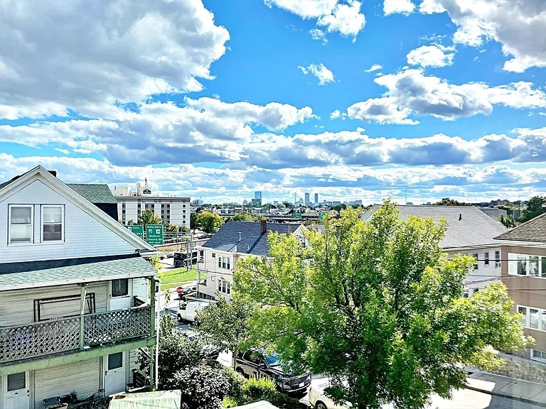 15 Puritan Rd — Photo 31