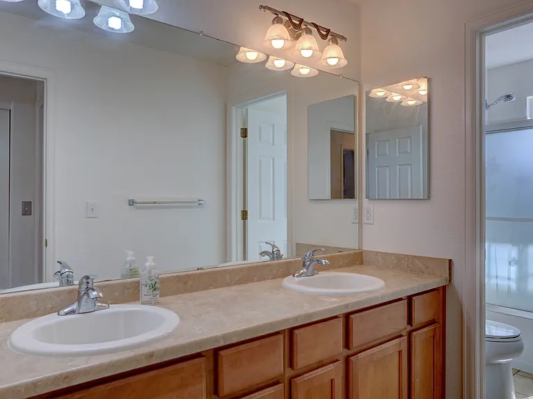 16746 Trail Sky Cir — Photo 19