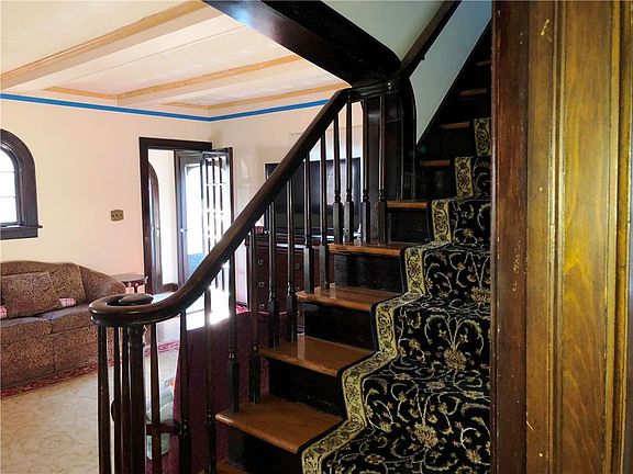 3rd image of 2615 Ashland Ave