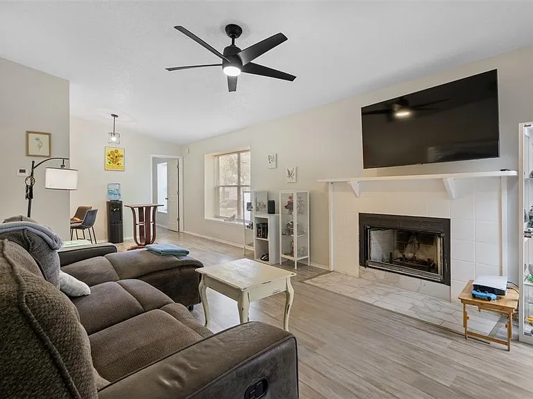 14733 Norwood Oaks Dr #201 — Photo 4