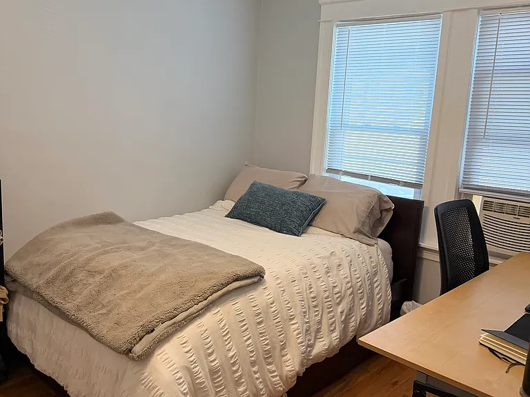 89 Grove St #1 — Photo 14