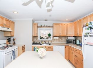 102-104 Dysart St, Quincy, MA 02169
