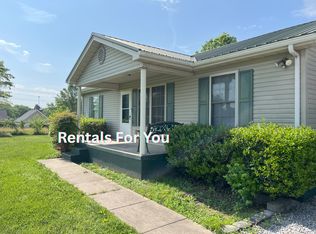 3201 Princeton Rd, Hopkinsville, KY 42240