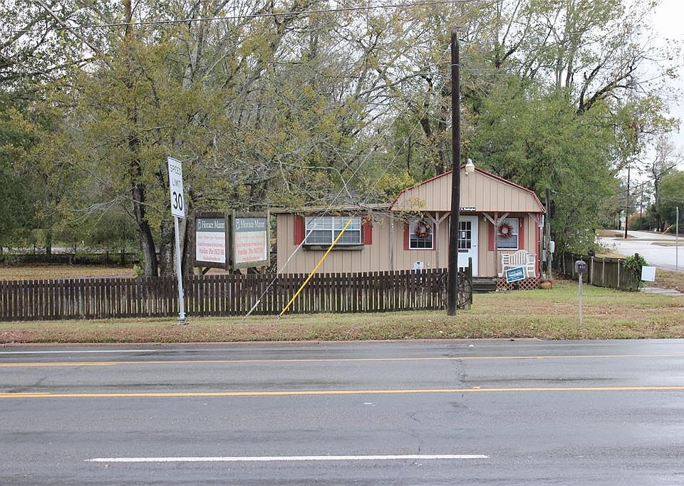 1st image of 811 N Washington Ave