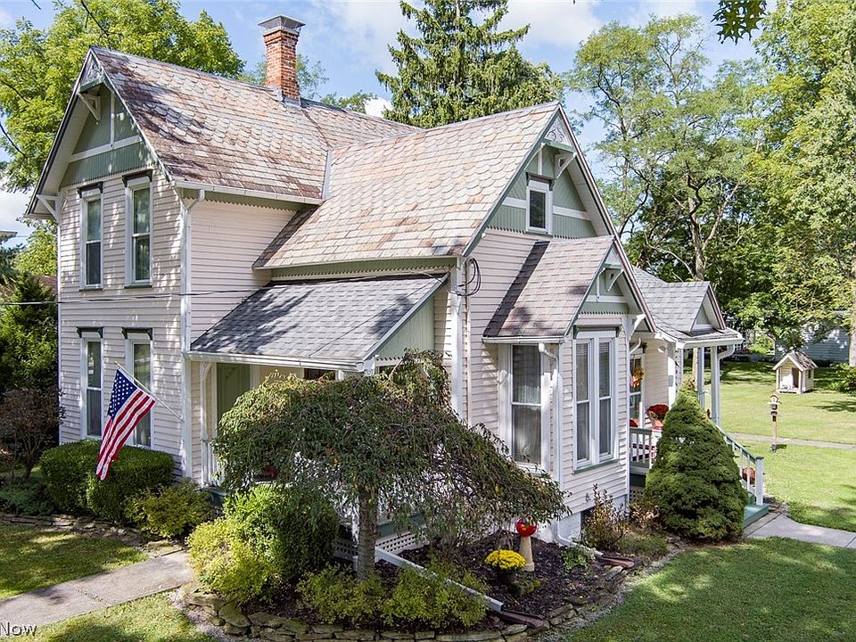 1st image of 228 Elm St