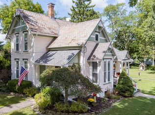 228 Elm St, Wellington, OH 44090