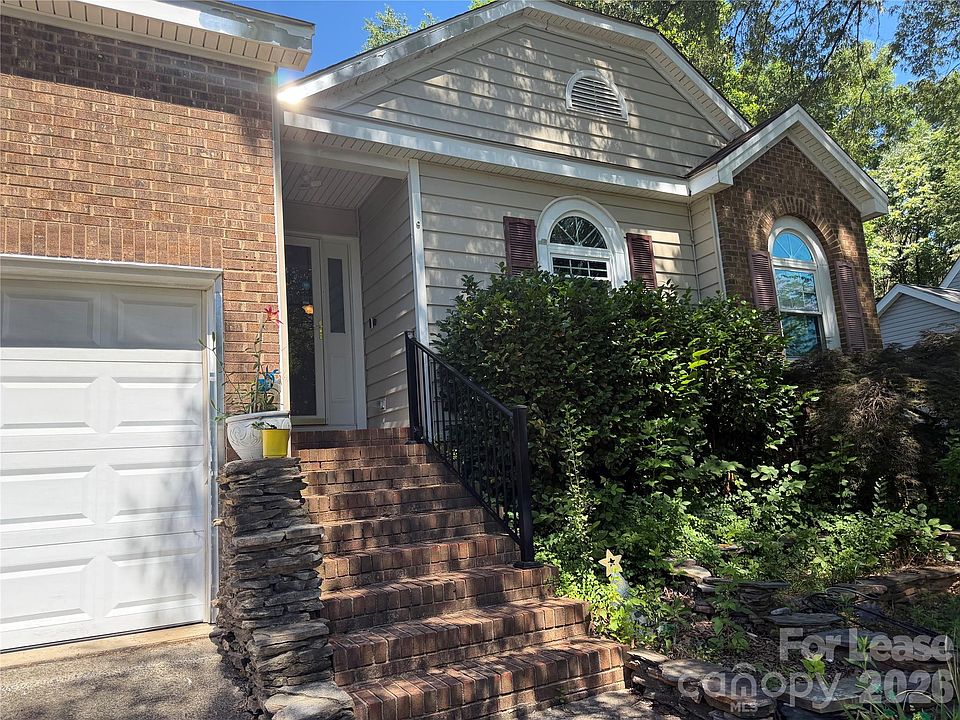 1st image of 379 Schad Ct SW