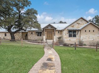 240 Soaring Eagles Dr, Fredericksburg, TX 78624