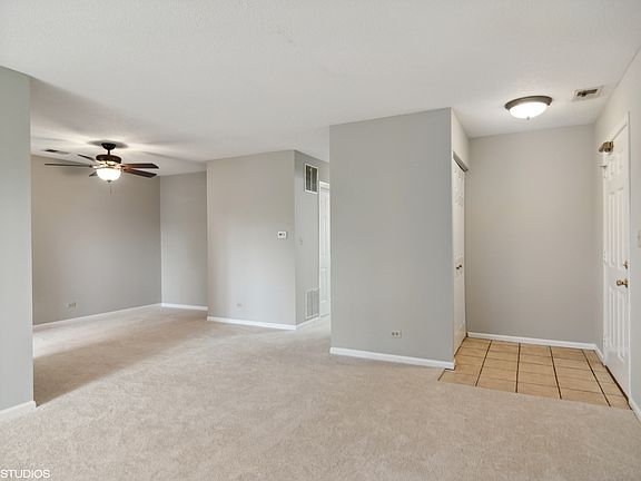 3rd image of 28 W Fern Ct Unit 209D