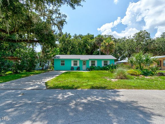 3rd image of 537 Blake Rd