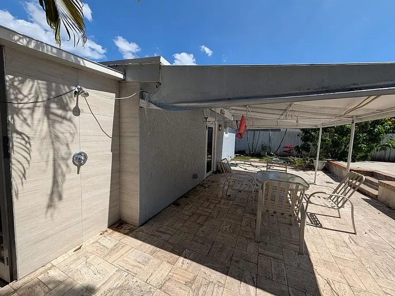 1629 NW 5th Ave — Photo 28