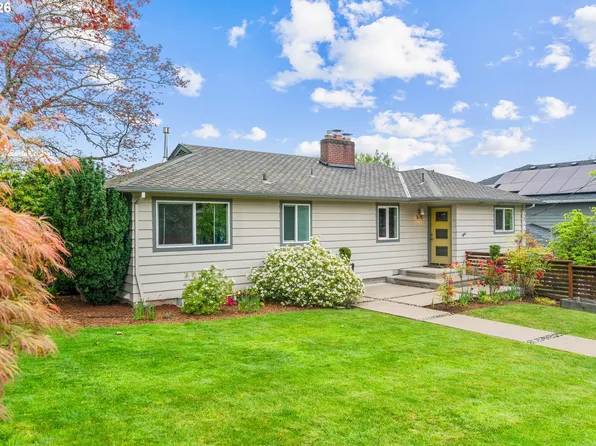 1605 SW 88th Ave, Portland, OR 97225
