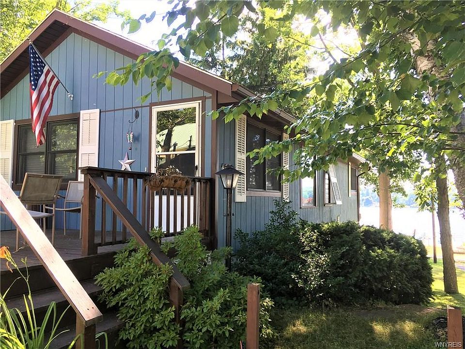 1st image of 69563 Wesley Ave
