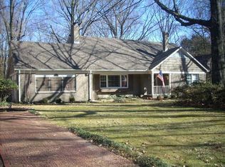 1214 E Crestwood Dr, Memphis, TN 38119