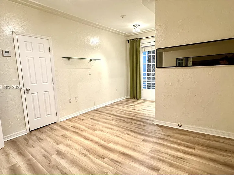 1335 Pennsylvania Ave #3 — Photo 11