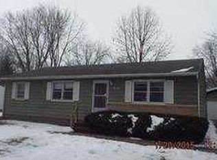 2432 Wood Dr, Beloit, WI 53511