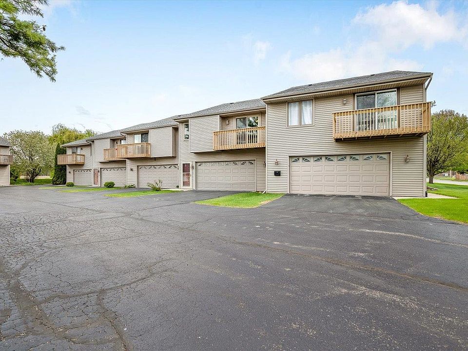 1st image of 7440 Colosseum Dr