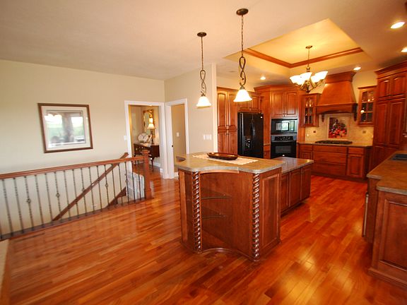 4th image of 27178 Bakker Pl