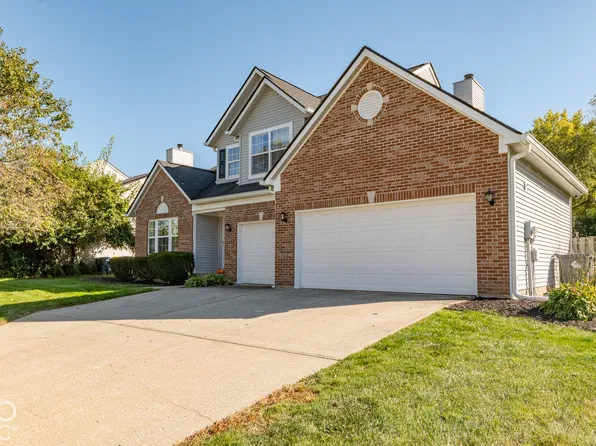 1417 Royal Lake Dr, Indianapolis, IN 46228