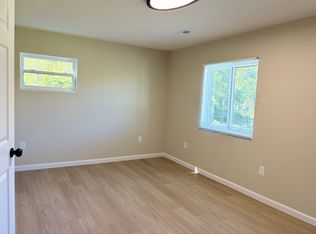 112 Viking Rd #120, Oak Ridge, TN 37830