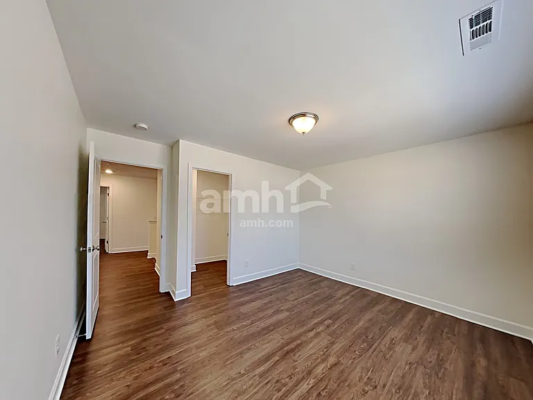 2920 Throneberry Ln — Photo 18