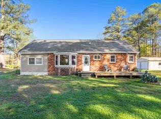 2820 Willow Ct, Raleigh, NC 27610