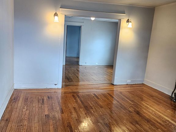 3rd image of 24 Lincoln Ave #3N