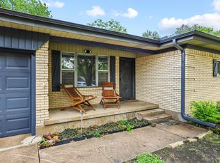 813 S Andrews St, Sherman, TX 75090