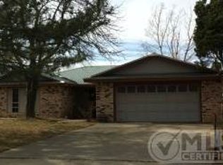 505 Forrest Dr, Dumas, TX 79029
