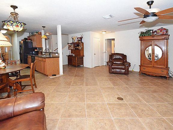 Large family room!