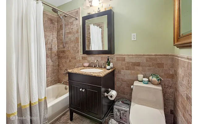 Rented by Douglas Elliman | media 12