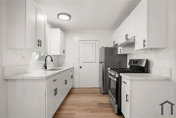 3862 Potomac Ave #2 — Photo 6