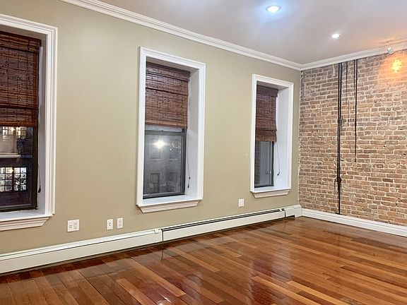 5th image of 731 Franklin Ave #2