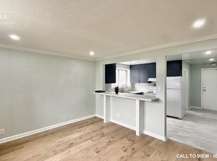 301 Cordova Rd #1, Oshawa, ON L1J1P1