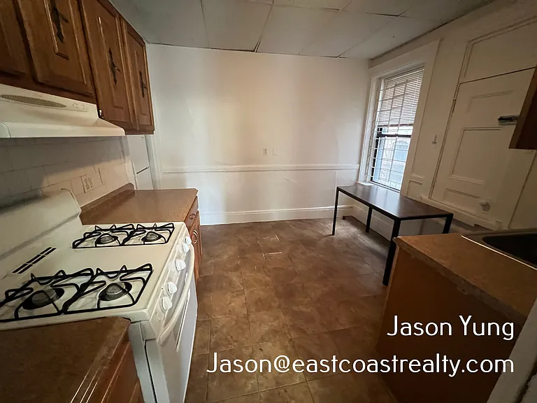 238 Hemenway St #10 — Photo 2