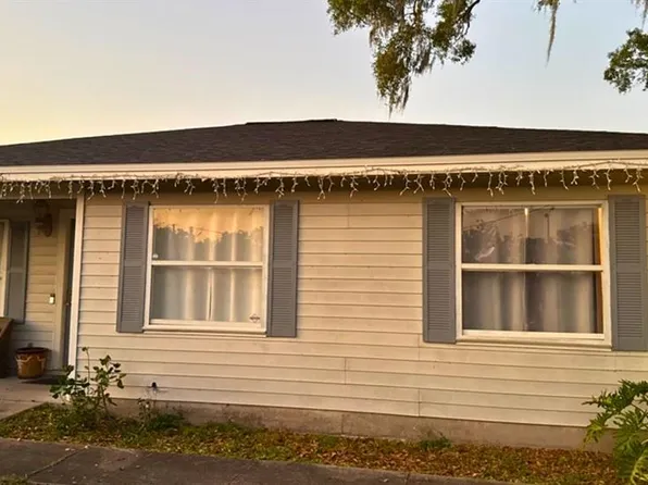 2006 W Lowry Ave, Plant City, FL 33563