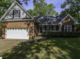 22 Knotts Ct, Fountain Inn, SC 29644