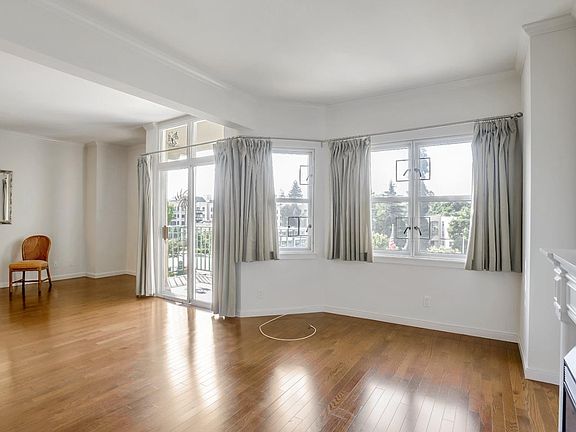 5th image of 1 Baldwin Ave APT 411