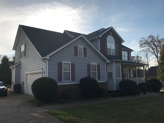 4th image of 126 Golden Oak Dr