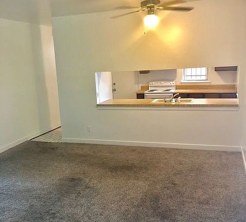 3rd image of 501 S Davis Ave APT 6