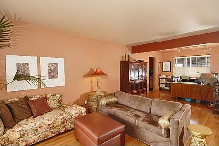 5th image of 330 W Olympic Pl APT 304