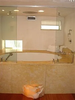 Rented by Douglas Elliman | media 23