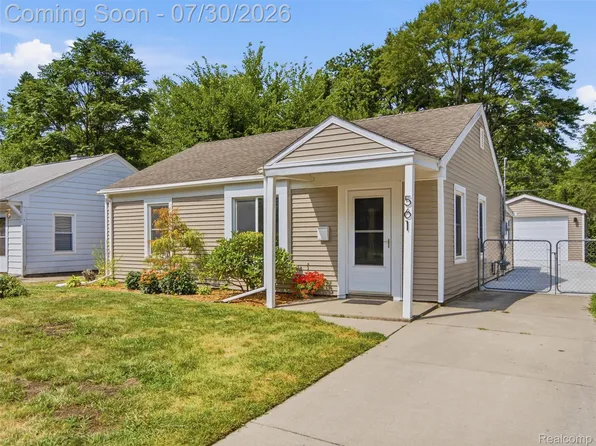 561 Stratford Rd, Ferndale, MI 48220