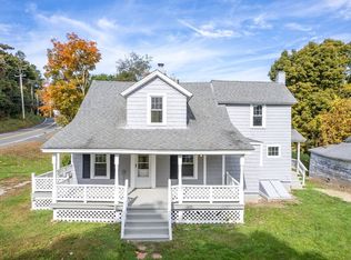 82 Main St, Blandford, MA 01008