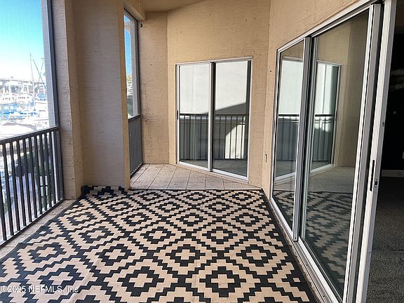 4th image of 13846 ATLANTIC Boulevard # 105
